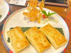 海南椰青卷-龙悦湾酒家·八阵鱼生·渔人码头店