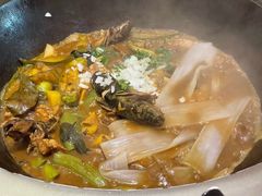 -粘豆包铁锅炖二部(温泉街店)