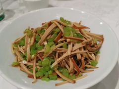 香芹拌干丝-和记小菜(东方店)