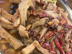 -溢心园香河肉饼总店