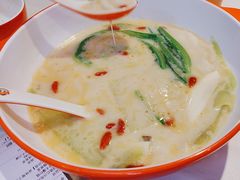 -小六鱼你.下饭酸菜鱼(益田假日广场店)