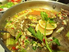 -大头虾越式风味餐厅(光明广场店)