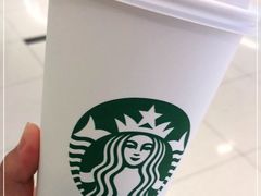 -星巴克(上海虹桥南丰城办公楼店)