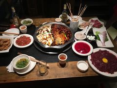 -纸盐河码头火锅(十八梯店)