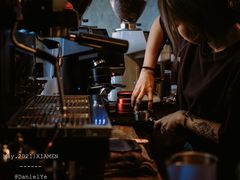 -BE NORMAL CAFE(霞溪路店)