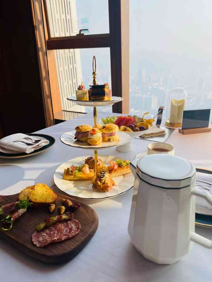 泉客厅spring pavilion 中餐厅-"姐妹生日选了泉客厅,就在绿地60层上