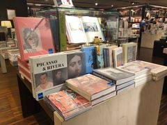 -诚品书店(敦南店)