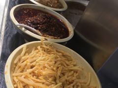 -熊大师牛羊粉(红谷凯旋店)