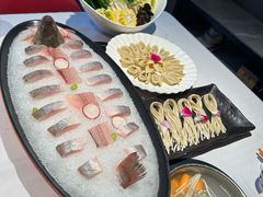 -泓炙颐凤鲜海鲜火锅料理(桐乡店)