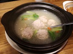 手工淮扬狮子头-茅炒屋龙虾·烧烤·湘菜(新河路店)