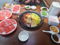 -刘火辣老火锅(光谷店)