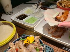 -韵秋荷(宝山龙湖天街店)