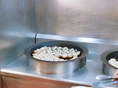 -小杨生煎(黄河路美食休闲街店)