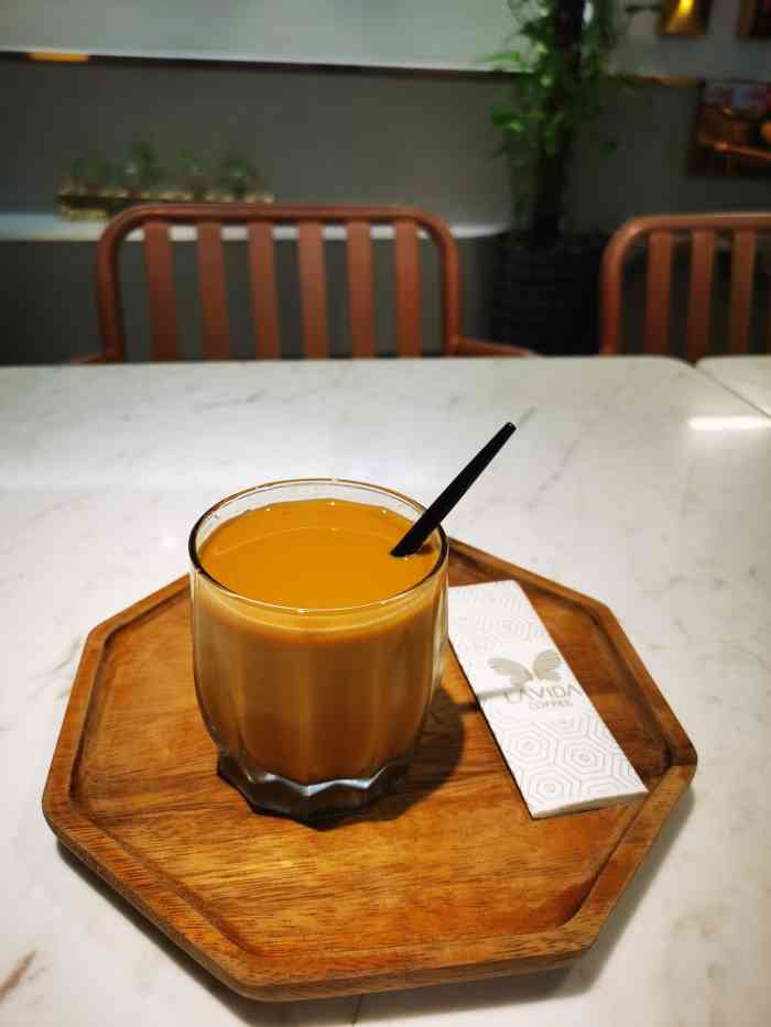 lavida coffee唯地咖啡(香格里拉店)-"[耶]位置就在香格里拉办公楼里