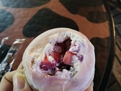 -蜜蜂小象·榴莲千层蛋糕(时代汇11栋店)