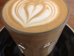 Flat&nbsp;white-black rainbow coffee