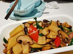 -刀板香·安徽菜(国购IFC店)
