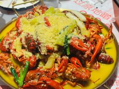 蒜泥龙虾-老班长·小龙虾·鲜货烧烤大排档(金街美地店)