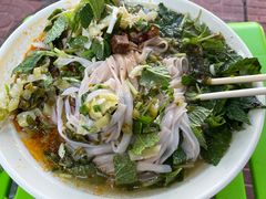 酱香牛肉米干-啊墨江牛烂烀米线