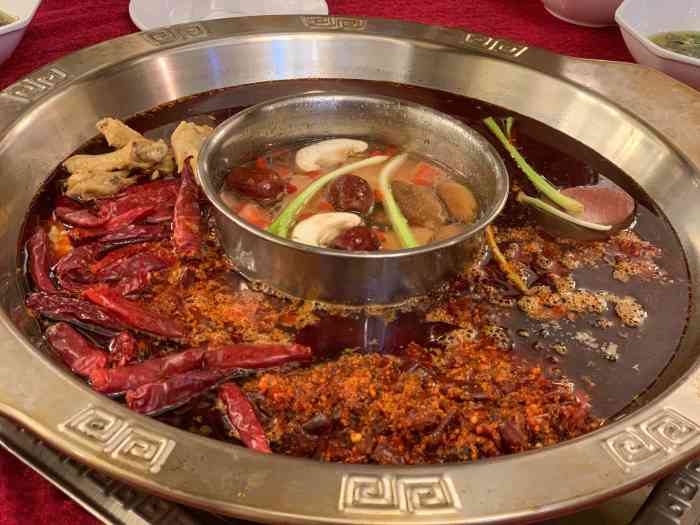 重庆两路口老火锅(玉林店)