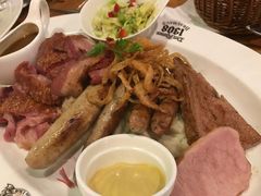 -皇冠自酿啤酒坊(中国红街5号楼店)