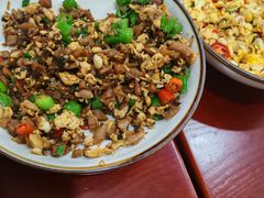 -湖南人家湘菜馆(镇江路店)