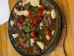 -老东镇啤酒屋海鲜加工·蒸汽海鲜·海鲜烧烤(台东店)