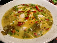 酸菜鱼片-老头儿油爆虾·知味杭州(爱琴海购物中心)