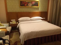 维也纳酒店(深圳横岗翠湖山庄店)-维也纳酒店(深圳横岗塘坑地铁站店)