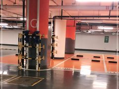 -恒隆广场·停车场