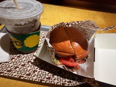 柠香蟹籽牛肉汉堡-JPG canteen(广州东山口店)