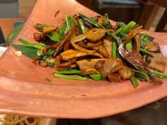 包烧野生牛肝菌-云海肴·汽锅鸡·云南菜(领展购物广场·中关村店)