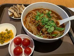 -重庆老字号·吴抄手·高豆花(T3航站楼店)