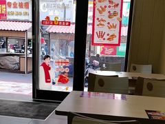 -华莱士·全鸡汉堡(湛江新华店)