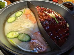 -萍姐火锅·公路夜市(武汉首店)