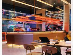 -星巴克臻选(上海合生汇1F店)