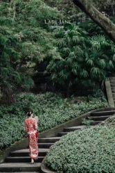-Lady  Jane高端婚纱礼服馆