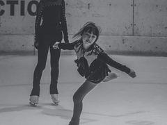 -冠军冰场CHAMPION RINK(百联又一城店)