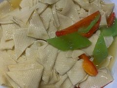 -马路牙子地桌烤肉(工体店)