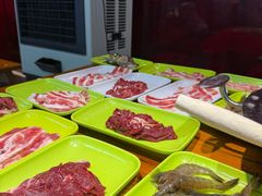 -养牛邓·潮汕牛肉海鲜自助火锅(广州店)