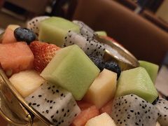 -东西风牛排馆周末烧烤自助(首都机场希尔顿店)