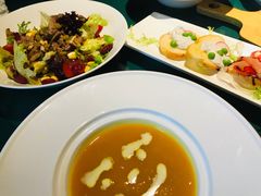 招牌牛肉芝士蛋汉堡-BIGHOUSE·大房子电影主题融合餐厅(盐河巷店)