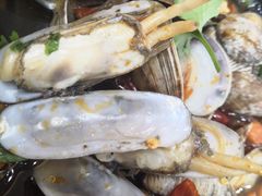 -大城·烧烤海鲜大排档(台东店)