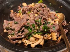 黑胡椒煎焗黄牛肉-闻见中国海南菜(K11店)