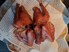 -蝴蝶里·粤菜·点心(滨江龙湖店)