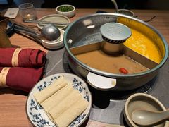 三拼锅底-巴奴毛肚火锅(京西大悦城店)