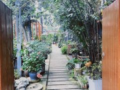 -谷咖啡·鲜花绿植花园餐厅