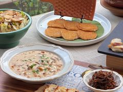 -怡得饭庄·30年老店·宋大妈昆明菜