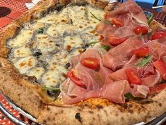 双拼披萨-Primo·丽莫意大利窑烤披萨