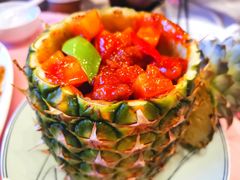 菠萝咕咾肉-贝贝龙虾·音乐餐厅(昌平东关店)